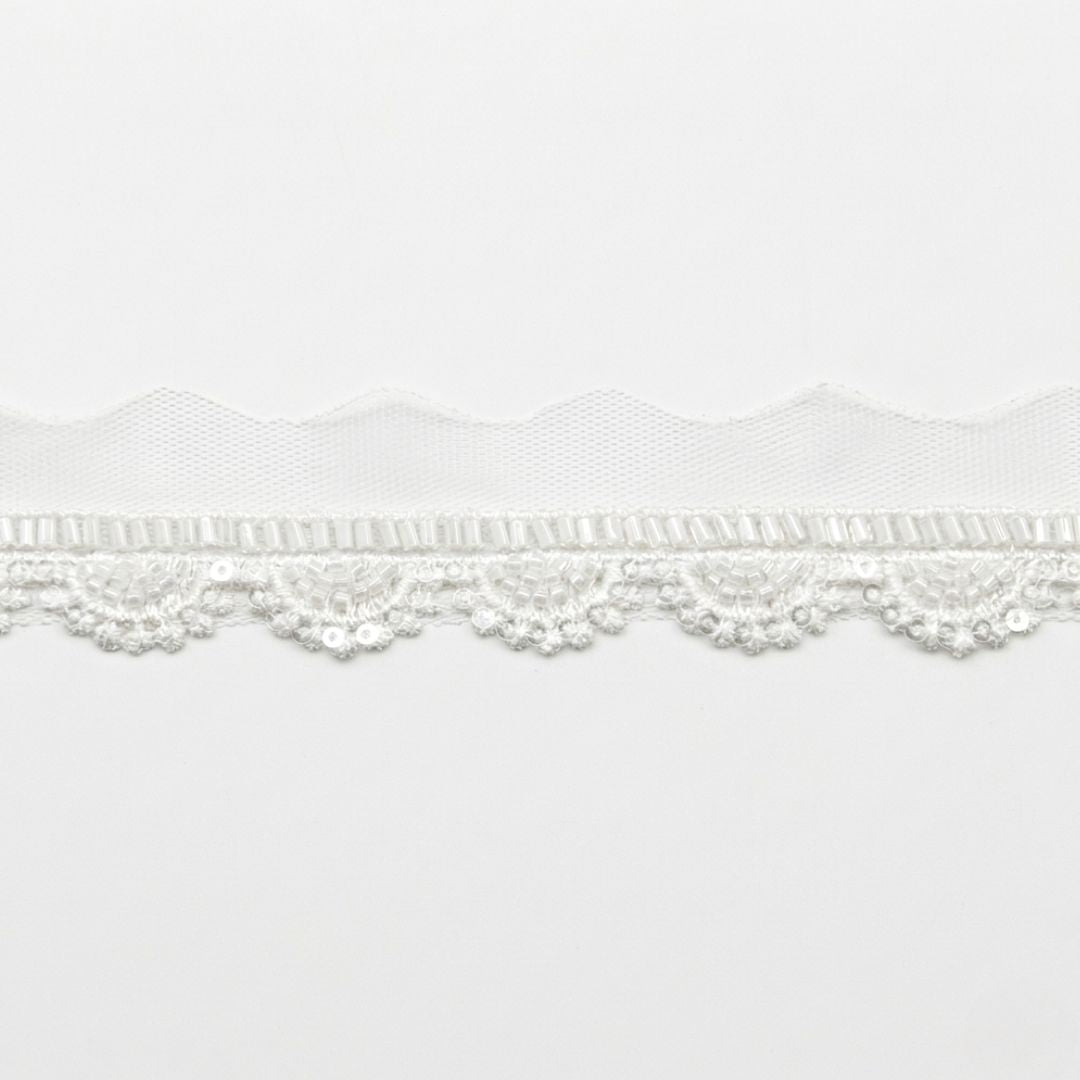 Belagio Enterprises 3/4-inch White Beaded Scalloped Lace Trim – 15 Yard Roll